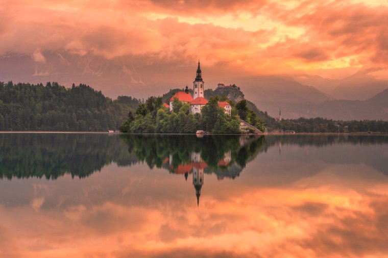 075 Lake Bled.jpg